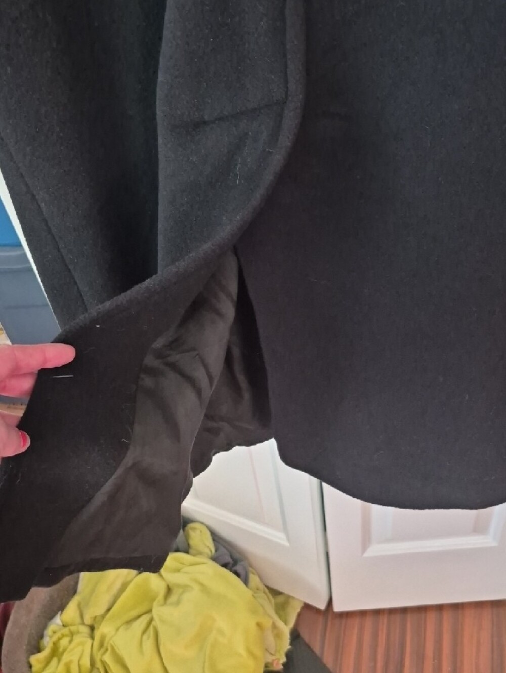 Vintage Men's Black Double-Breasted Long Overcoat - Classic Wool Blend - Picture 8 of 13
